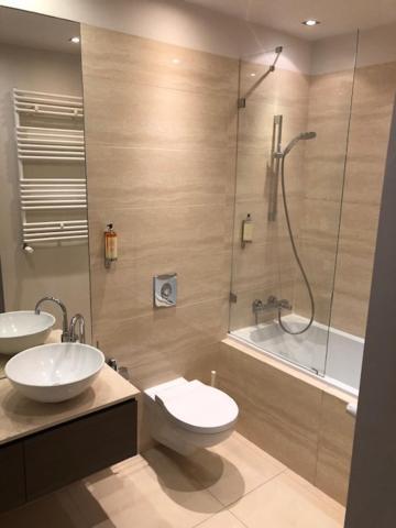 Luxury Apartments In Platinium Towers ワルシャワ エクステリア 写真
